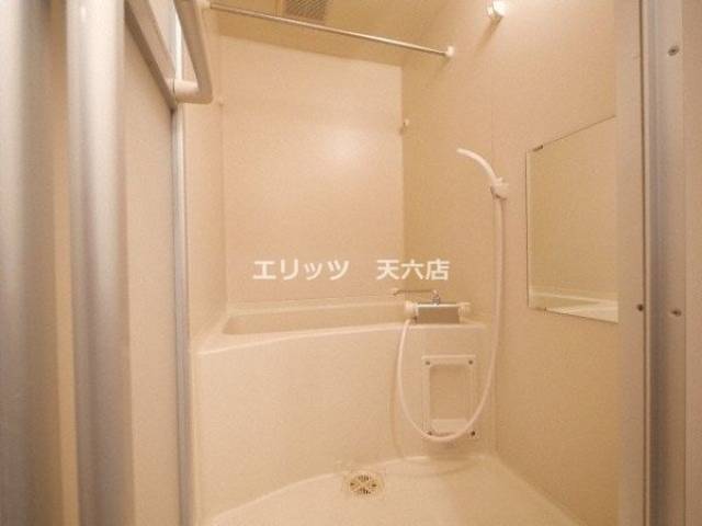 バス