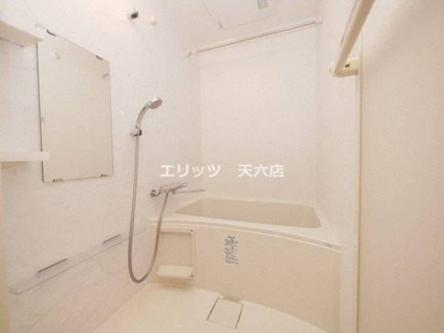 バス