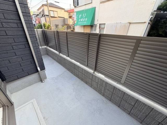 バルコニー