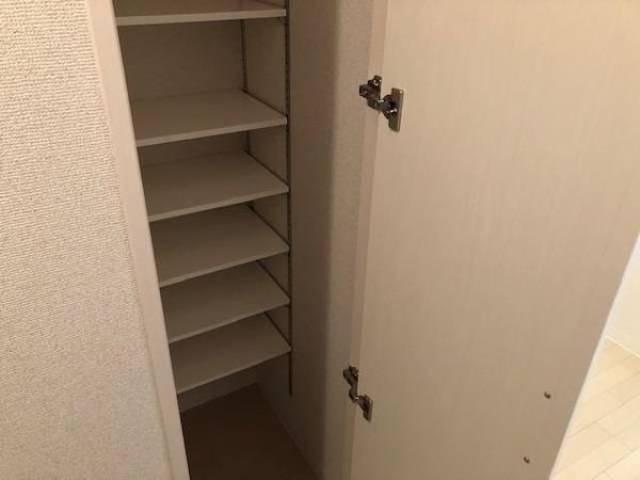収納