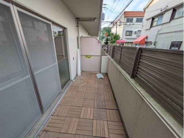 バルコニー