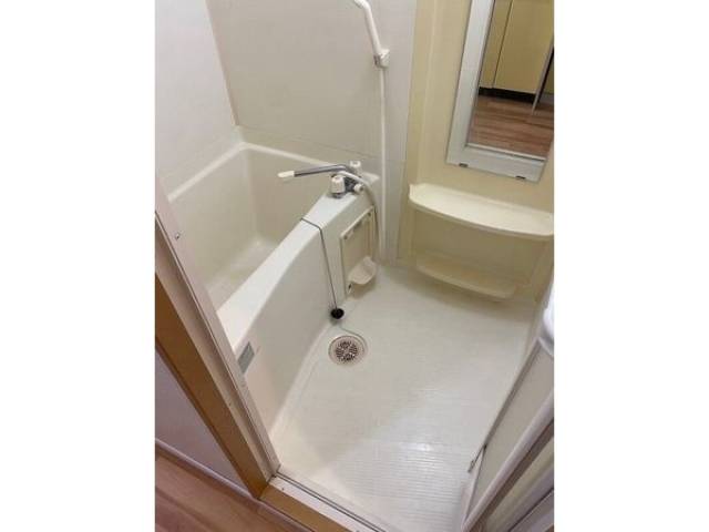 バス