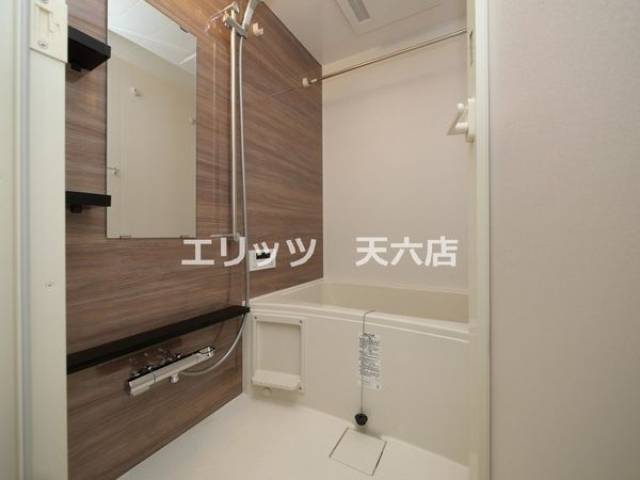バス
