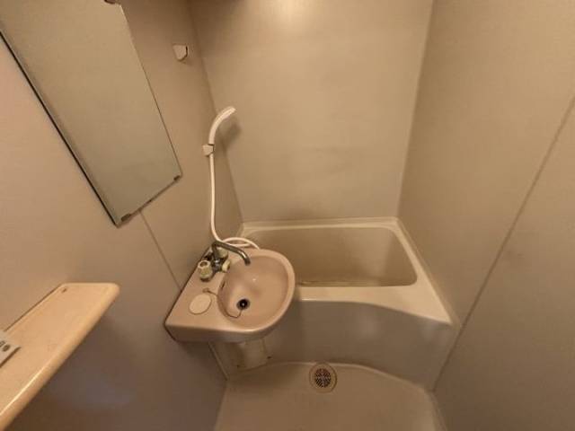バス
