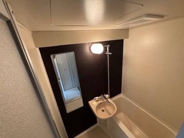 バス