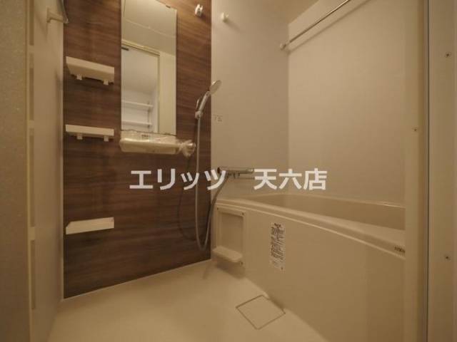 バス