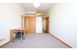 レオパレスＴＮ壱番館室内写真1