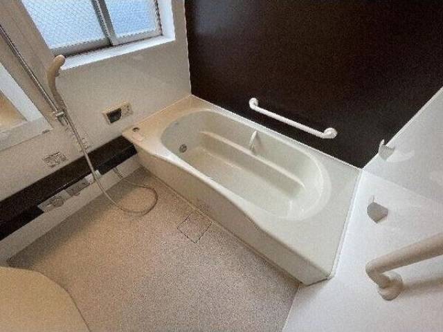 バス