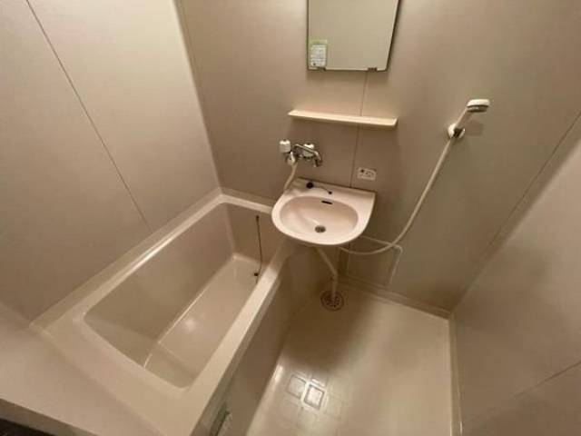 バス