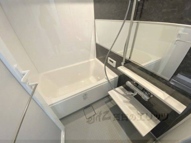 バス