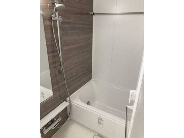 バス