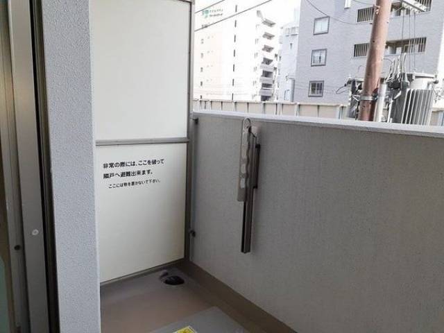 バルコニー