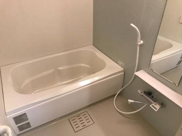 バス