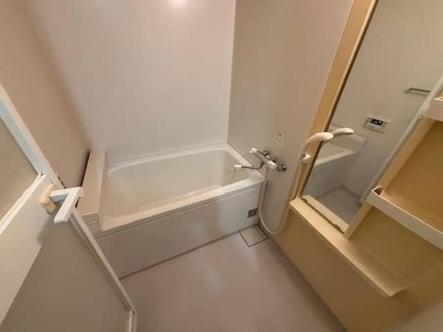 バス