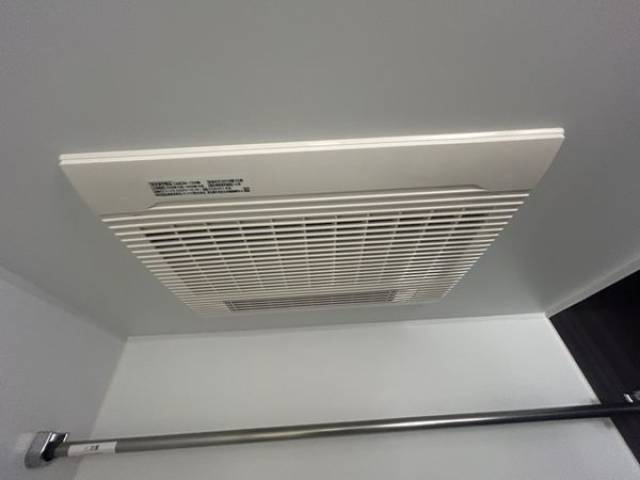 バス