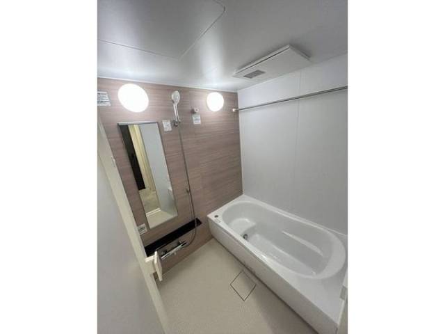 バス