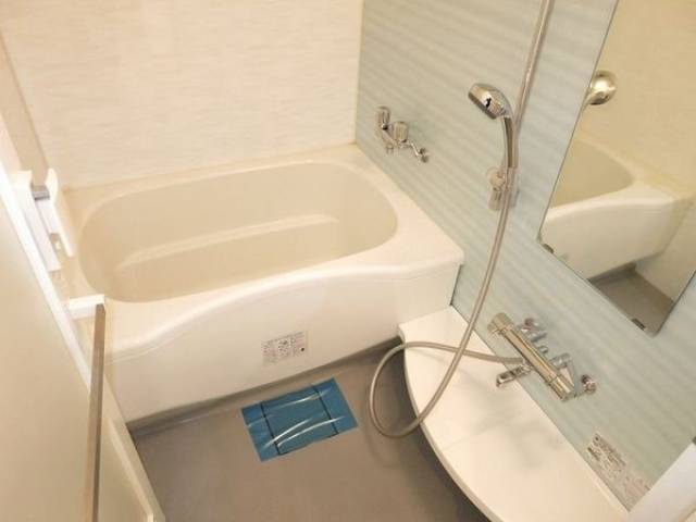 バス
