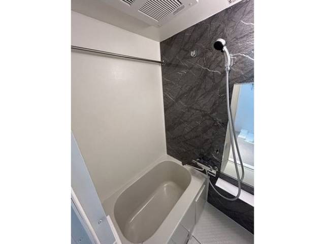 バス