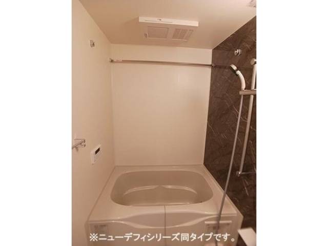 バス