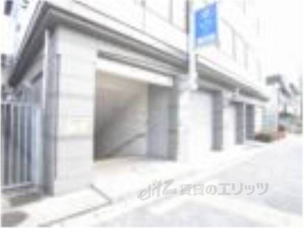 地下鉄二条城前駅
