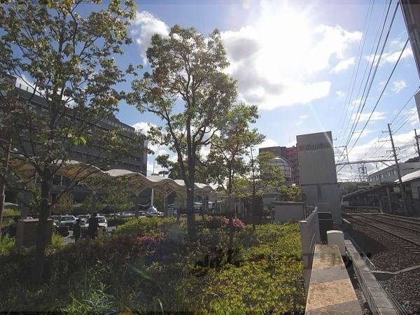 京阪山科駅