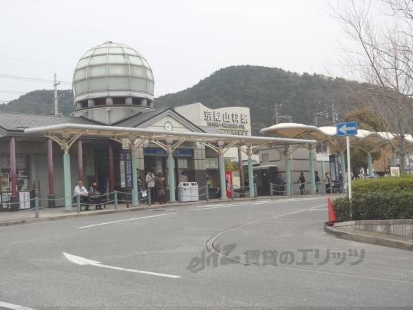 京阪山科駅