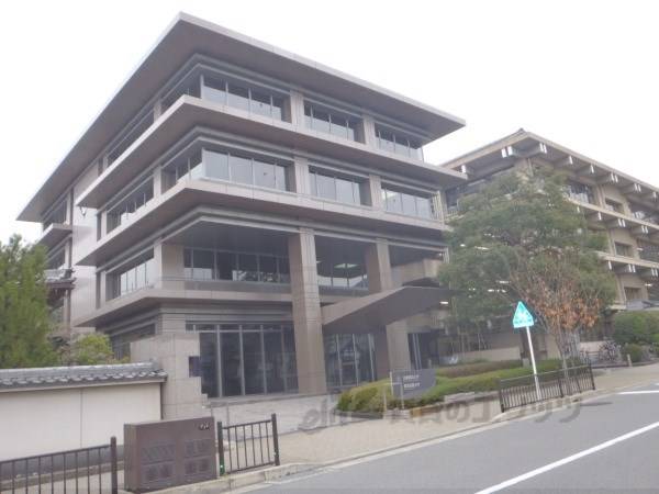 京都華頂大学