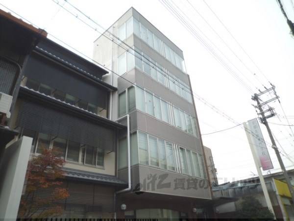京都美容専門学校