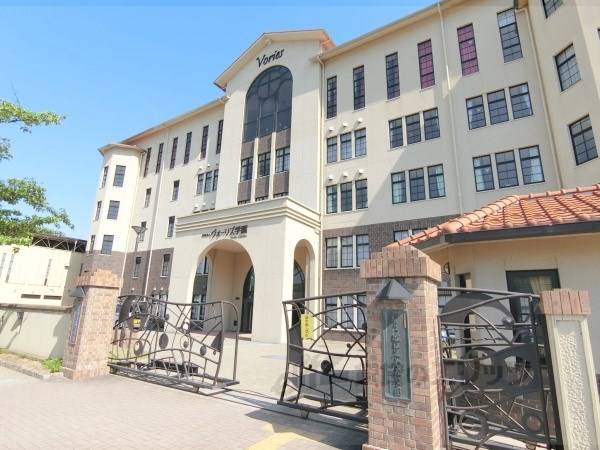 近江兄弟社高等学校