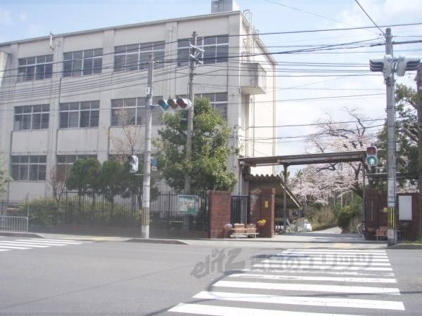 旭丘中学校