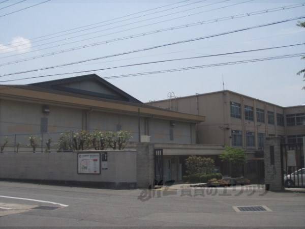 山科中学校