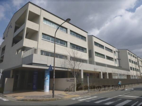 京都産業大学附属中学校