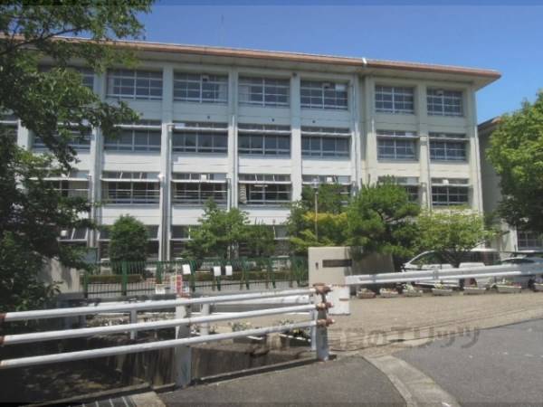 奈良市立平城中学校