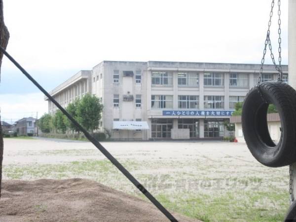 中央中学校