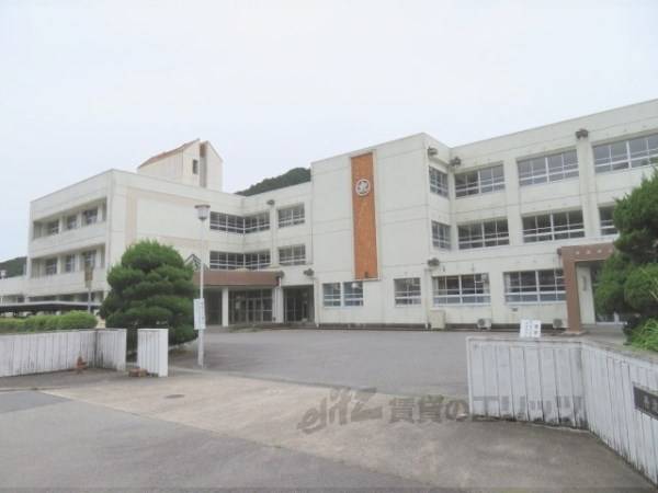 和田中学校