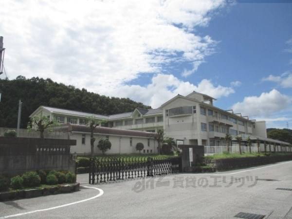 河南中学校