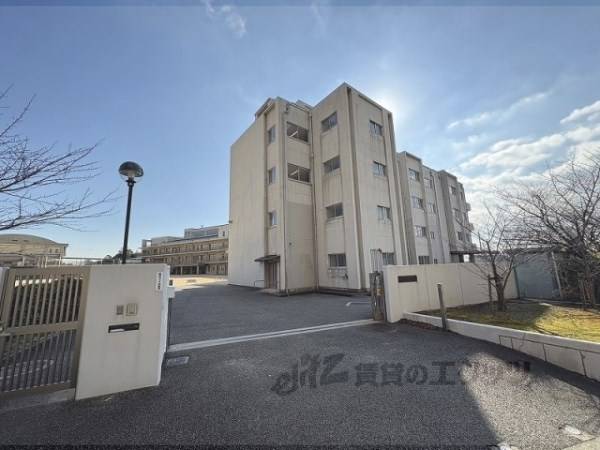 宝塚市立長尾中学校