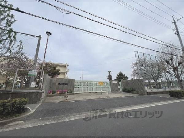 宝塚市立安倉中学校