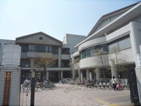 朱雀第二小学校