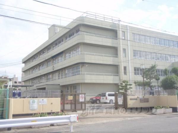 平盛小学校