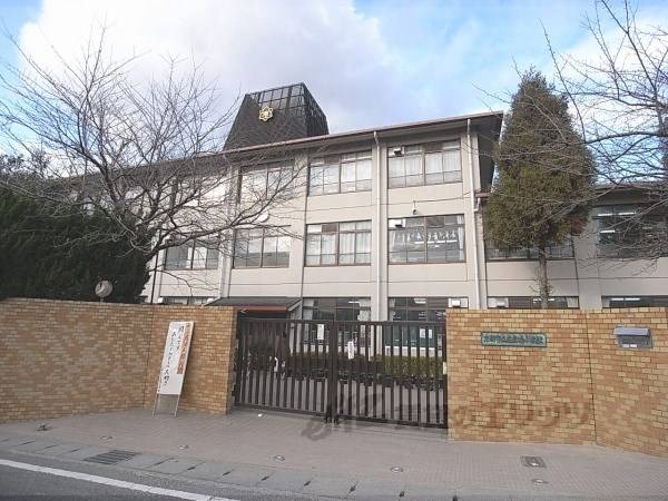 岩倉南小学校