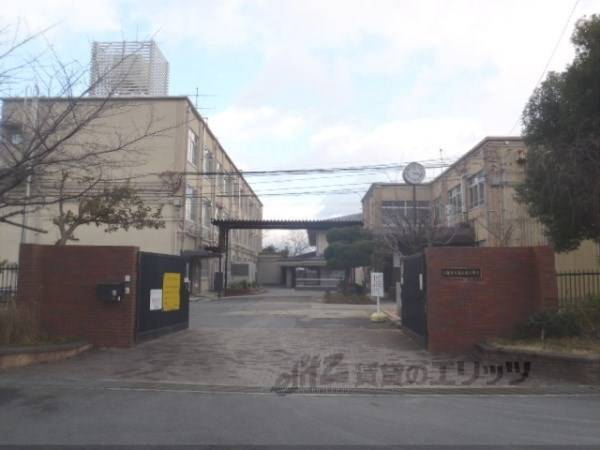 嵐山東小学校