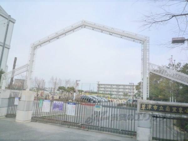 南笠東小学校