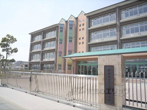 大宝東小学校