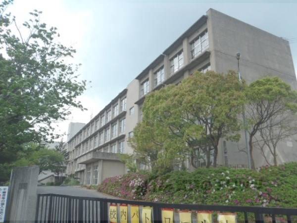 富士見小学校