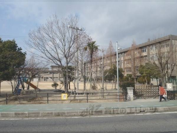河西小学校