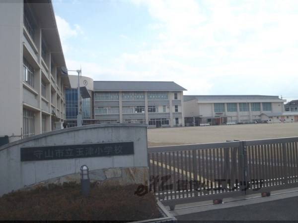 玉津小学校