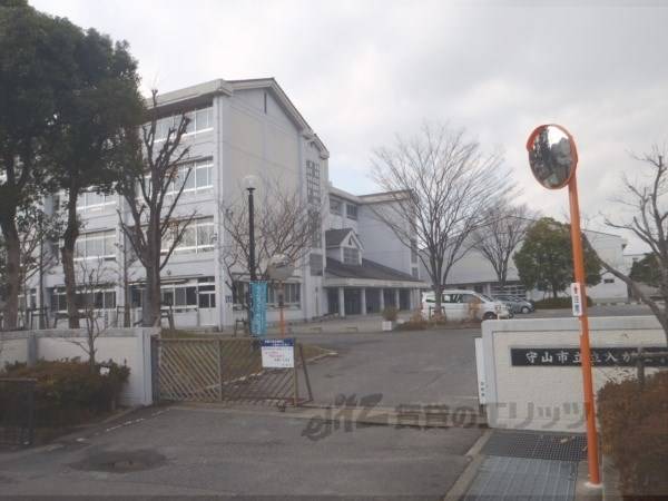 立入が丘小学校