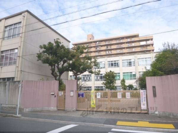祥栄小学校