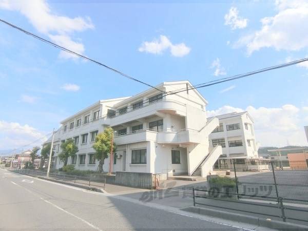 玉緒小学校